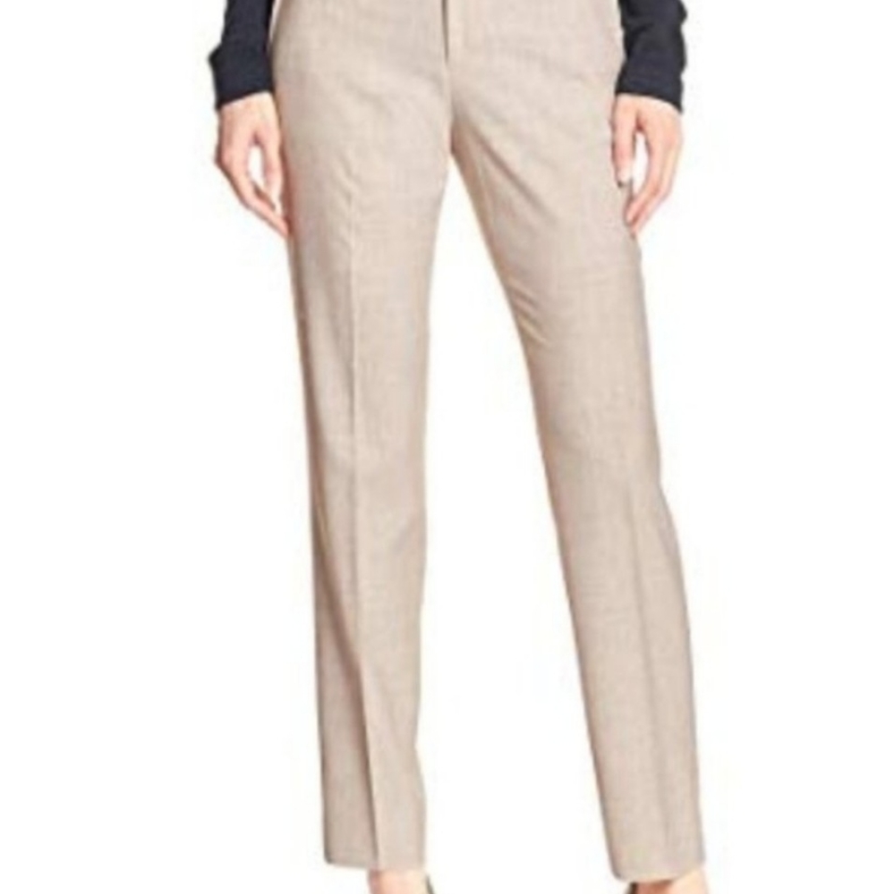 Banana Republic Reegan Light tan pants 00P